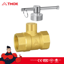 T type brass lockable ball valve in high quality for water treatment 1/2' brass ball valve from china